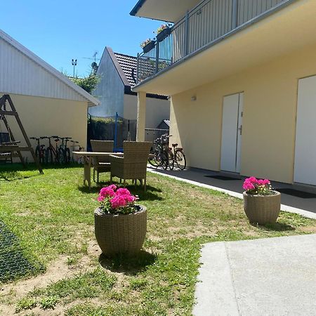 Bursztyn 2 Apartman Rewal Kültér fotó