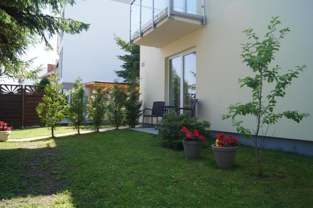 Bursztyn 2 Apartman Rewal Kültér fotó