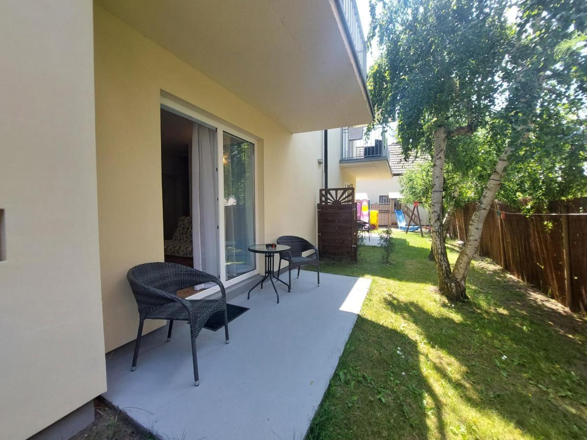 Bursztyn 2 Apartman Rewal Kültér fotó
