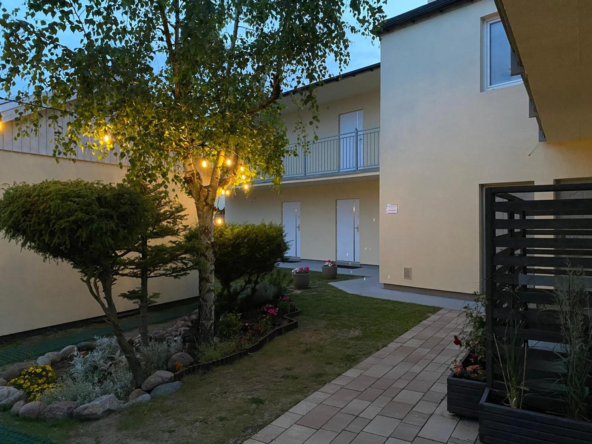 Bursztyn 2 Apartman Rewal Kültér fotó